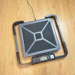 DYMO Model S100 Digital Shipping Weight Scale 100lb/45kg Capacity